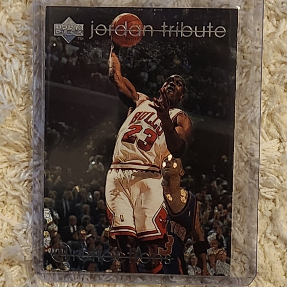 MICHAEL JORDAN BASKETBALL CARD